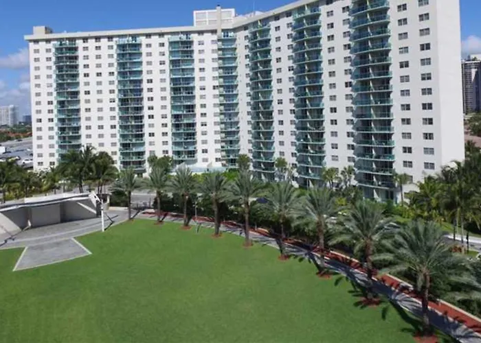 Family Beach Home W Ocean & Bay Views - Upgraded Corner Unit