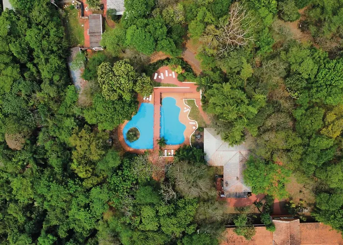 Hotel Y Cabanas Del Lenador