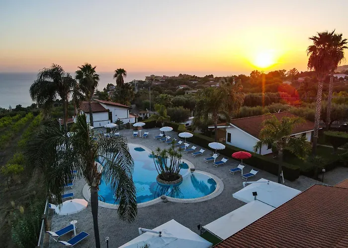 Rosy Hotel Residence