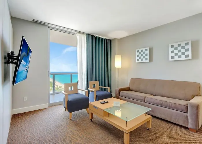 Beachfront With Direct Beach Access And Amazing Views