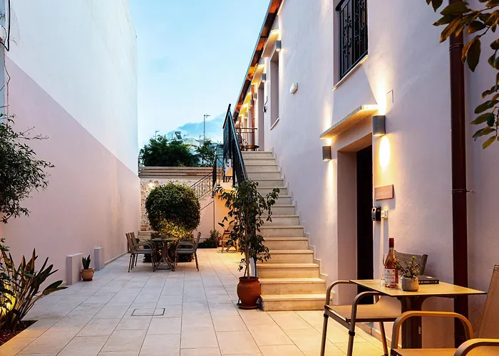Philikon Luxury Suites