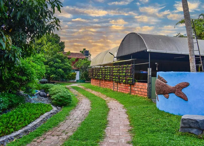 Farm Fort Resort