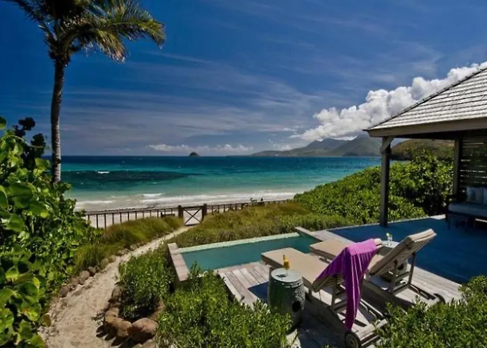 Oceanfront Beach House - Rate Special- Valentines On Beach W Club Access Tennis King Bed