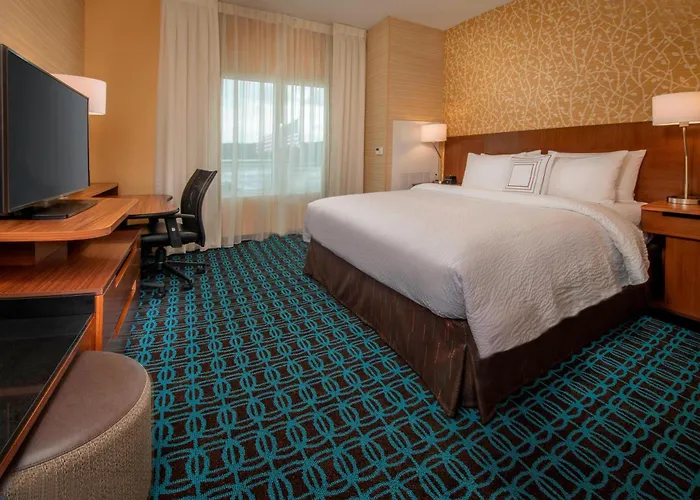 Fairfield Inn & Suites By Marriott Harrisburg International Airport