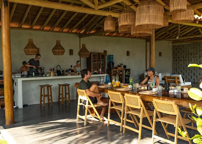 4 Coqueiros GURIU