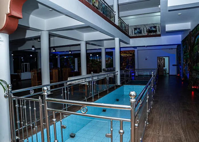 Hotel Theevanni Inn