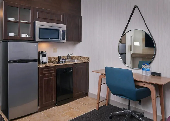 Delta Hotels By Marriott Detroit Novi