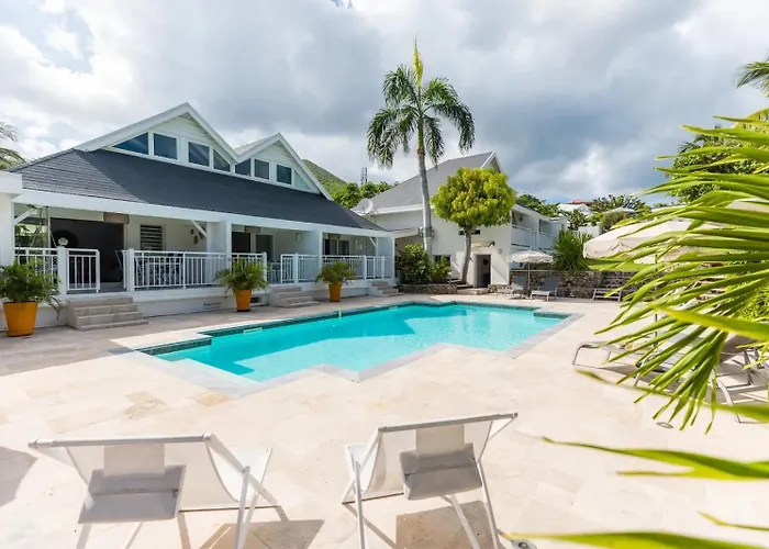 Shamrock Orient Bay