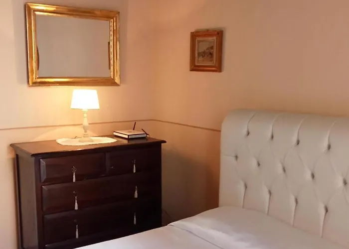 Maison Barriera - Luxury Suites - Salerno City Center