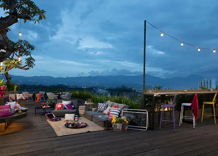 Moxy Bandung
