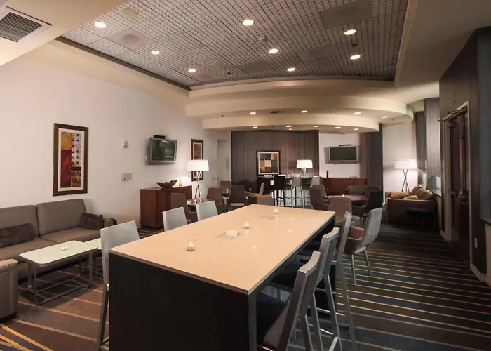 Anaheim Marriott Suites