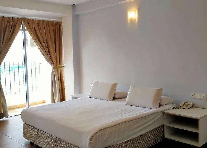 Akar Beach Resort