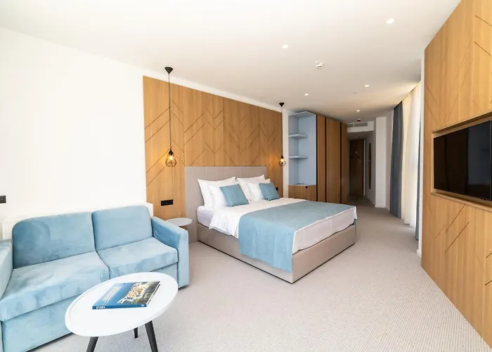 Hotel Ponta Plaza Conference & Spa