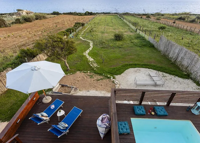 Villa Pisciotto - IsulaTravel