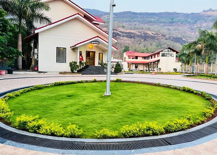 The Grand Leela Resort