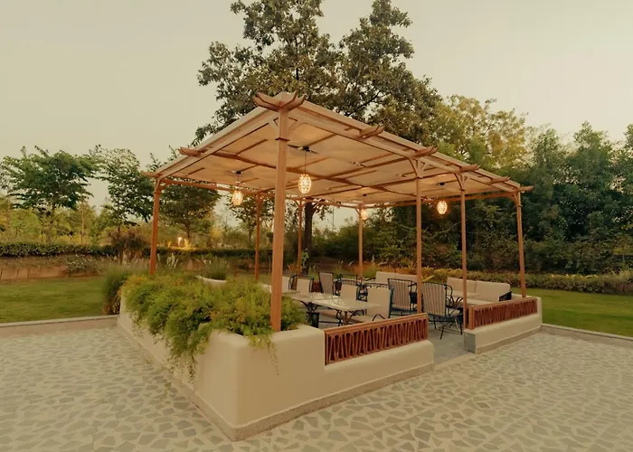 Giovanni Village Resort