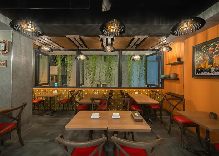 Aaron Boutique Hotel