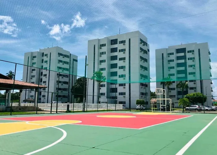 Piscina, Campo, Quadra poliesportiva e Salão festa