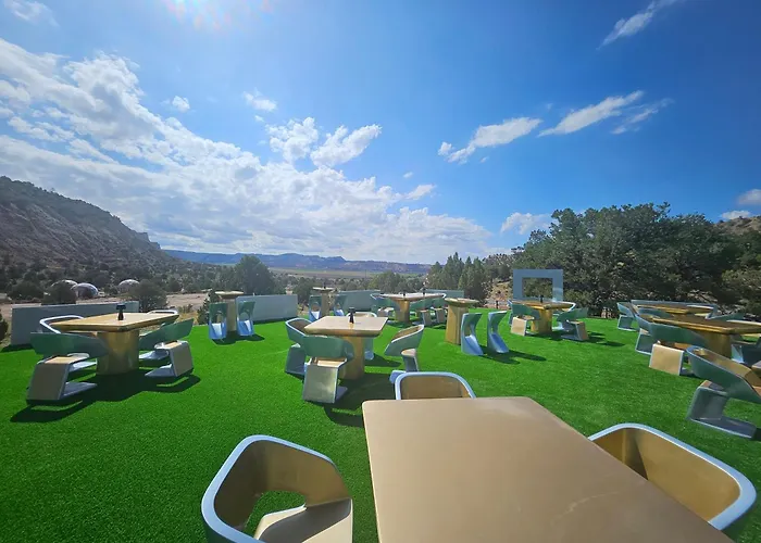 Clear Sky Resorts - Bryce Canyon - Unique Stargazing Domes