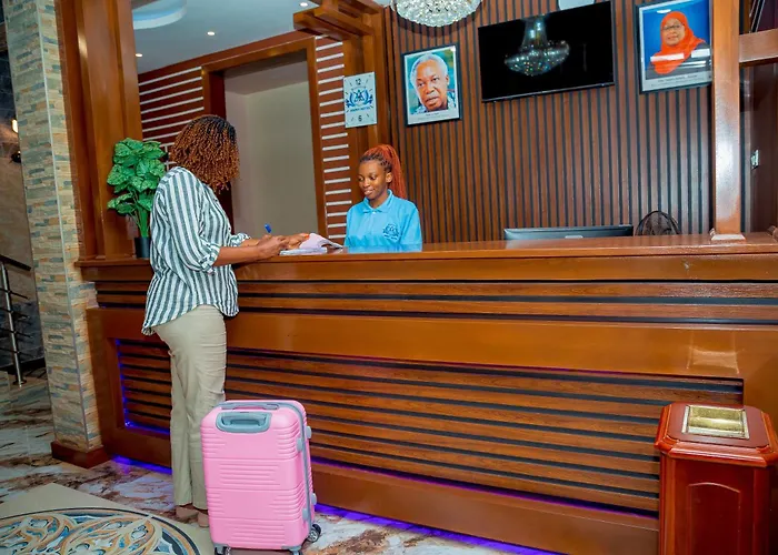 Aniny Hotel