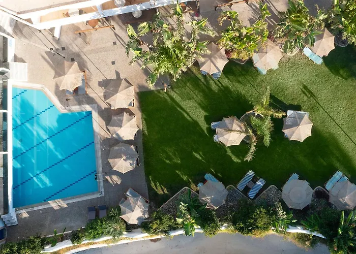 Aquarius Beach Hotel
