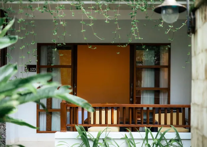 Fourteen Roses Beach Hotel