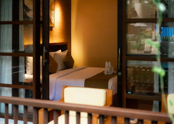 Fourteen Roses Beach Hotel