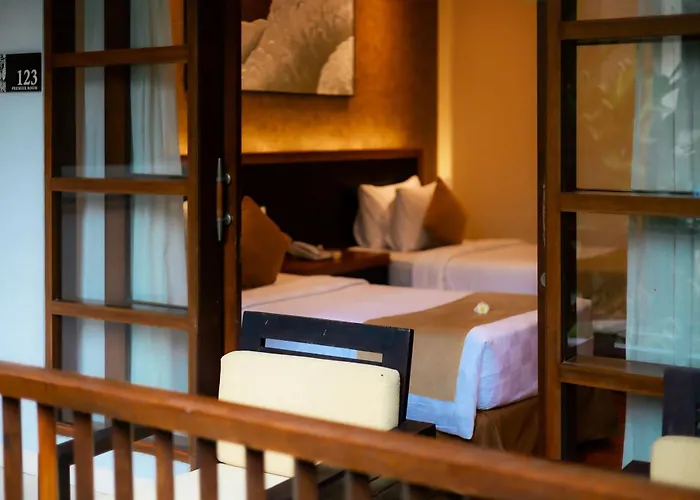 Fourteen Roses Beach Hotel