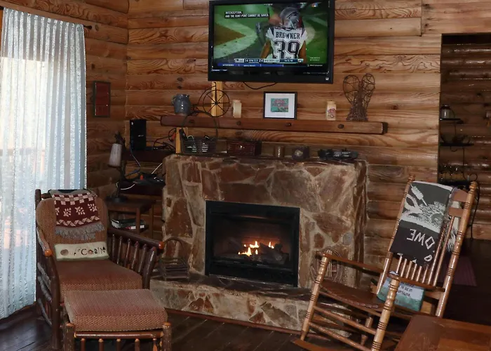 Laurelwood Lodge At Lake Lure, Nc - Sleeps 12