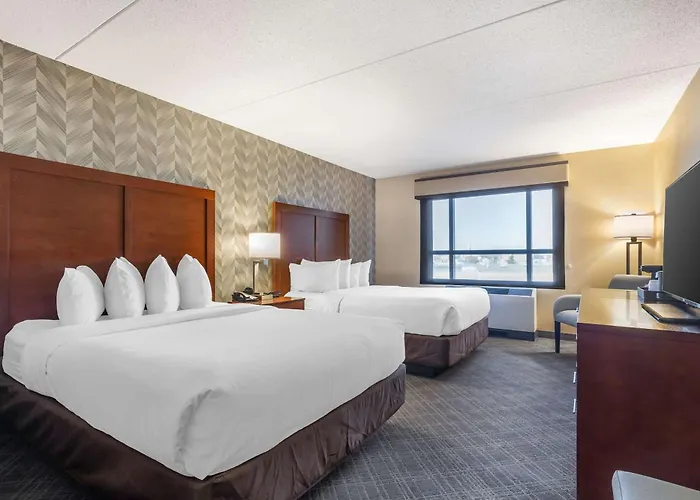 Comfort Inn & Suites Logan International Airport