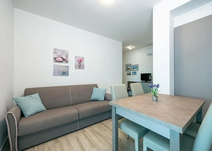 Milena Suite Apartments