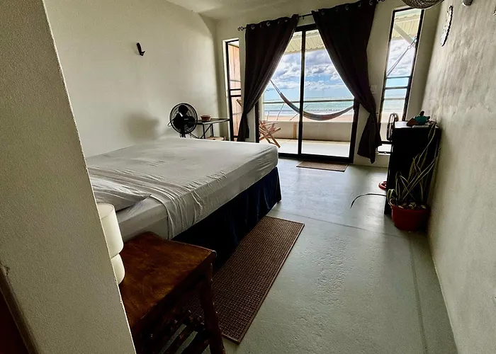 Stella Mar Oceanfront Hotel