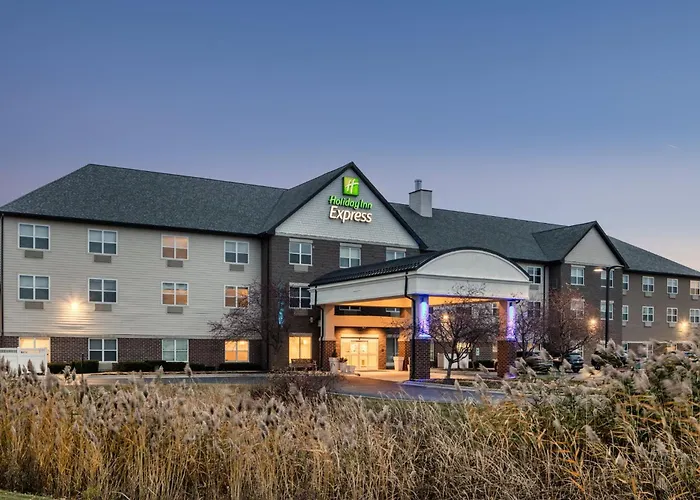 Holiday Inn Express & Suites - Green Bay East By Ihg