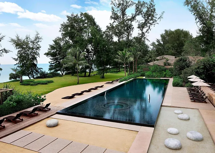 Renaissance Phuket Resort & Spa