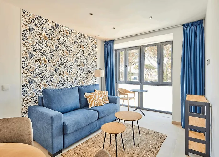 ARENA SUIT, Apartamentos con Jacuzzi privado en Playa de la Barrosa - Apartamento en Chiclana de la Frontera