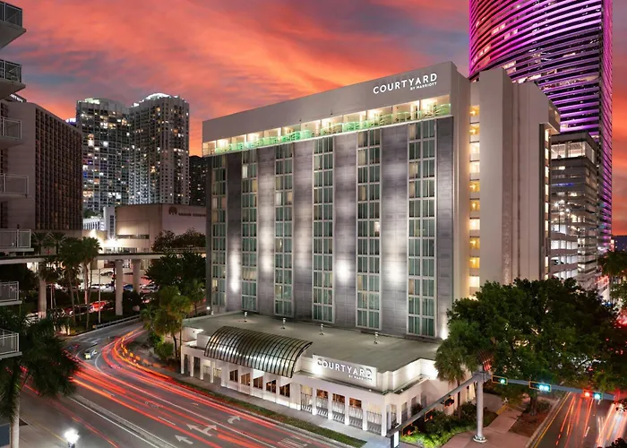 Courtyard Miami Downtown Brickell Area