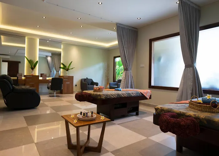 The Grand Villandra Resort Lovina