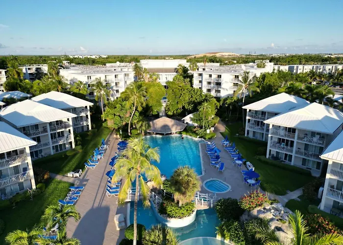 Oceanfront 3-Br Condo With Large Beachfront Terrace