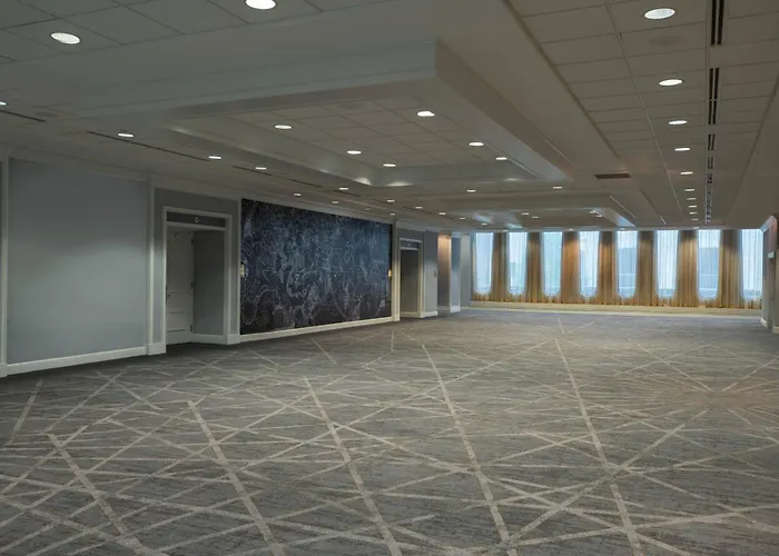 Renaissance Columbus Downtown Hotel