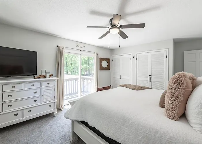 Coastal Comfort Meets Beachside Bliss