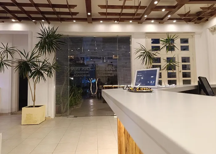 Zak Inn Residence