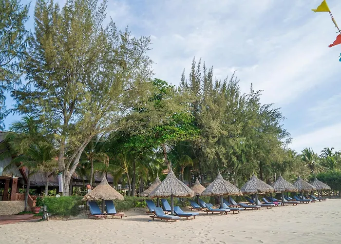 Four Oceans Beach Resort - Bon Bien Mui Ne