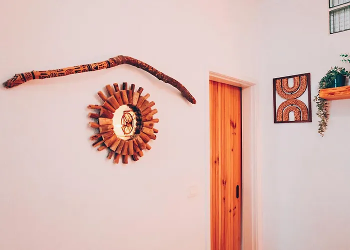 Um Lugar Ao Sol Beach House Azenhas Do Mar