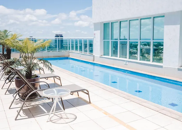 Flat Premium, confortável, completo para Família ou a Trabalho, ao lado dos Ministérios e ESPLANADA, lazer completo e academia, em Saint Moritz Brasília Hotel