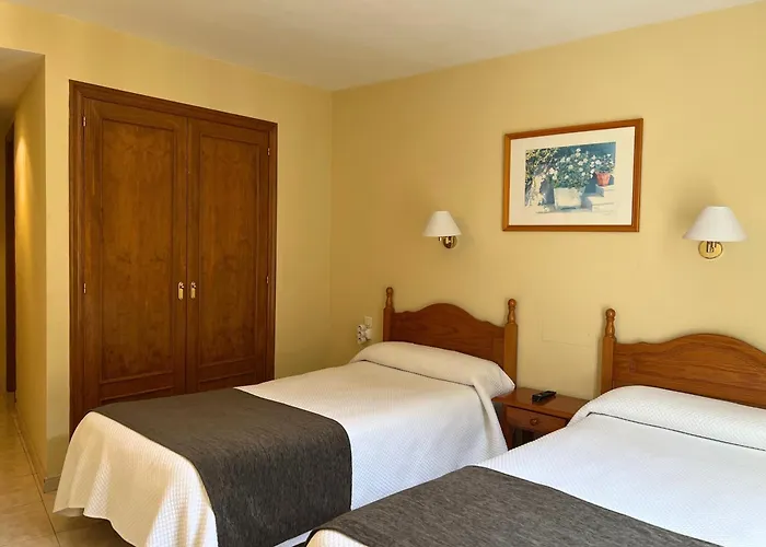 Hotel Joan Canejan