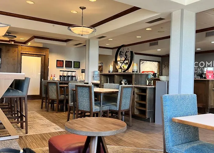 Hampton Inn By Hilton Montrose