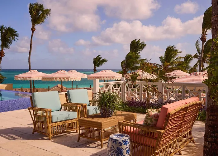 Coral Sands Inn & Cottages