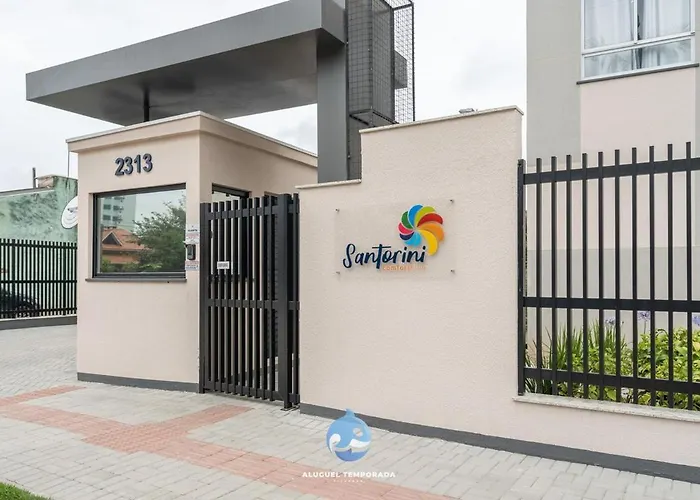 Apto Bal Picarras 150M PRAIA com PISICNA, sacada com CHURRASQUEIRA privativa, AR CONDICIONADO Wi Fi, PORTARIA 24h, PLAYGROUND INFANTIL, QUADRA DE ESPORTES vaga privativa de GARAGEM