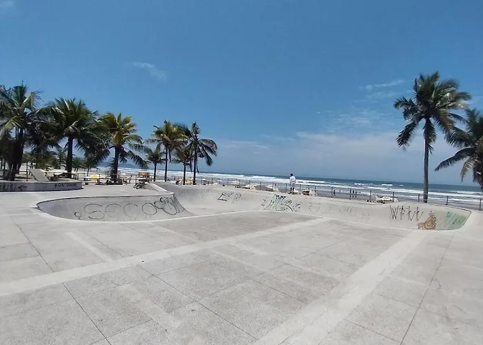 Lindo apto com vista mar, 200 mts da praia