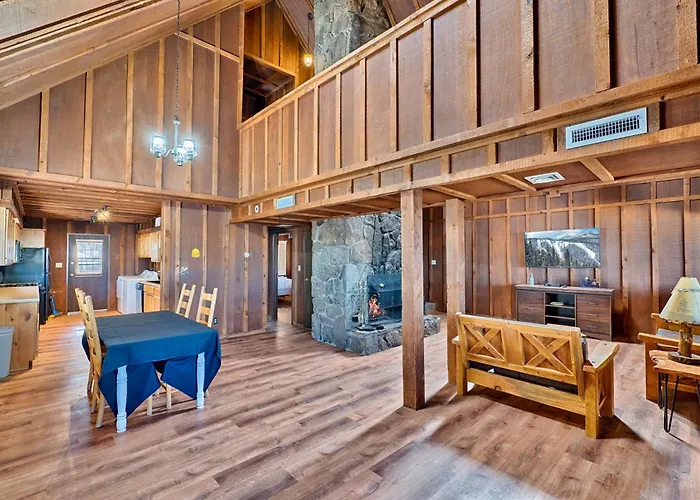 Sunrise Park Lodge